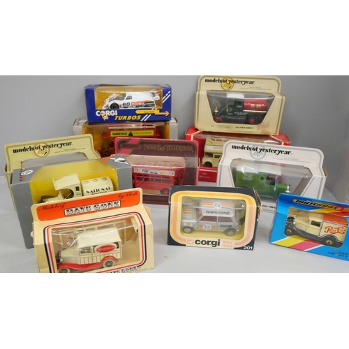 831 - A collection of model vehicles, including Corgi 201 Mini 1000