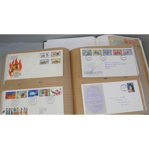 848 - British stamp first day covers, 1970’s and later, world stamps, US first day covers and airmail, oth... 