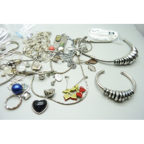 971 - A collection of silver tone jewellery, some named