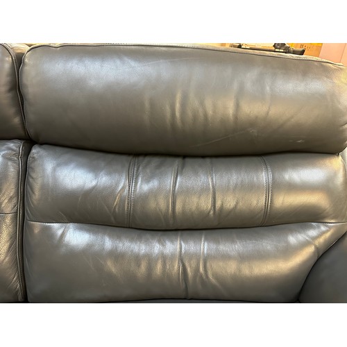 3183 - Grace Grey Leather 2.5 Seater Power Recliner, Original RRP £833.33 + Vat (4216-24) *This lot is subj... 