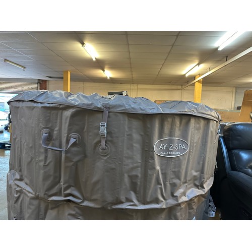 Lay-Z-Spa Inflatable Hot Tub With Cover, Original RRP £208.33 + Vat (4216-31) *This lot is subject to Vat