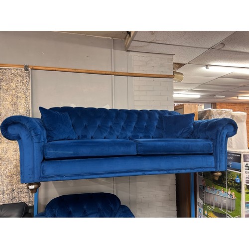 3049 - Bordeaux 4 Seater Navy Blue Velvet Sofa, Original RRP £874.99 + Vat (4216-10) *This lot is subject t... 