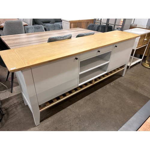 3059 - An extra large white sideboard