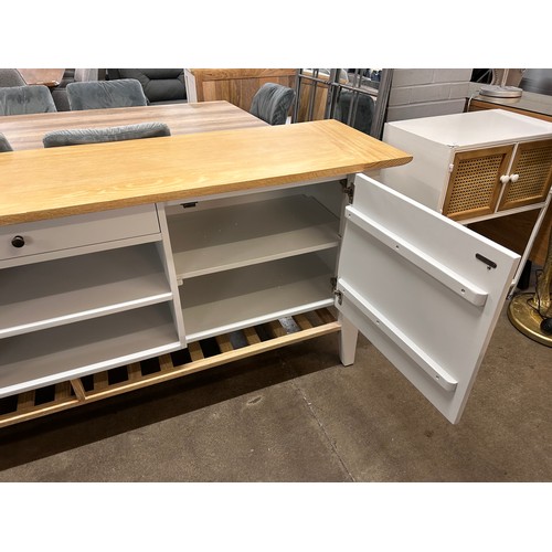 3059 - An extra large white sideboard