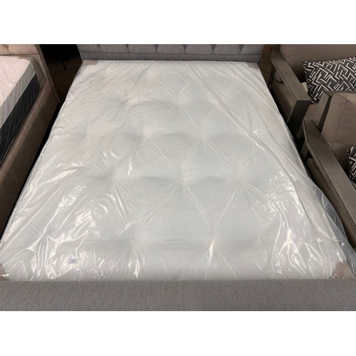 3151 - A king size mattress