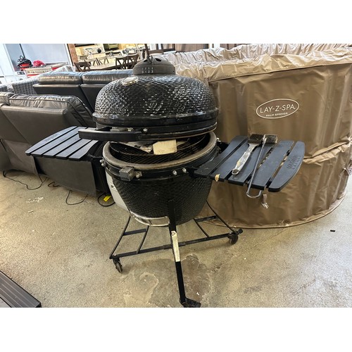 3193 - Dansons 24 Kamado BBQ, Original RRP £833.33 + Vat (4216-17) *This lot is subject to Vat