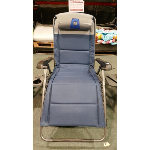 6252 - Timber Ridge Zero Gravity Lounger (339-366) *This lot is subject to Vat