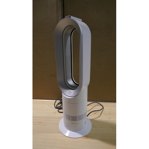 6029 - Dyson Heater/Cooler jet focus white/nickel fan with remote and box  (model no:AM09) Original RRP £32... 