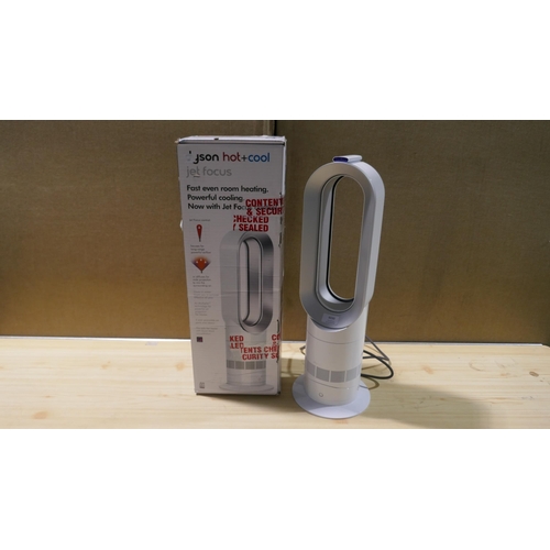 6030 - Dyson Heater/Cooler jet focus white/nickel fan with remote and box  (model no:AM09) Original RRP £32... 