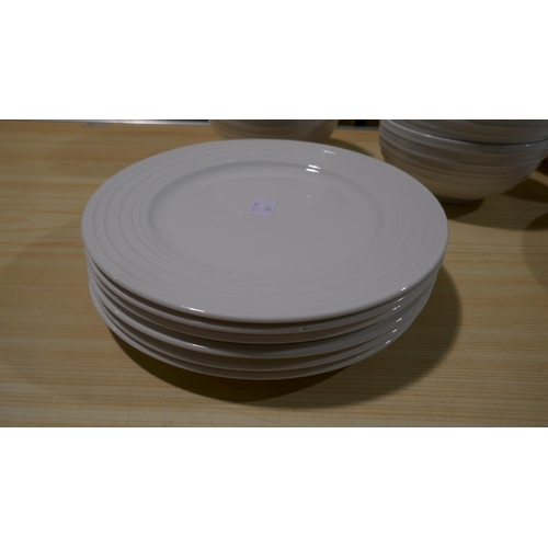 6031 - Mikasa swirl porcelain Dinnerware   (339-375) *This lot is subject to Vat