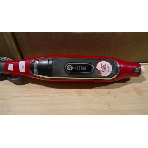 6039 - Shark Steam Mop   , Original RRP £99.99 + Vat (339-374) *This lot is subject to Vat