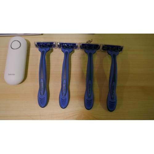 6067 - Beurer Insect Bite Healer, Wilkinson Hydro 5 blades and Four Gillette disposable razors (339-308) *T... 