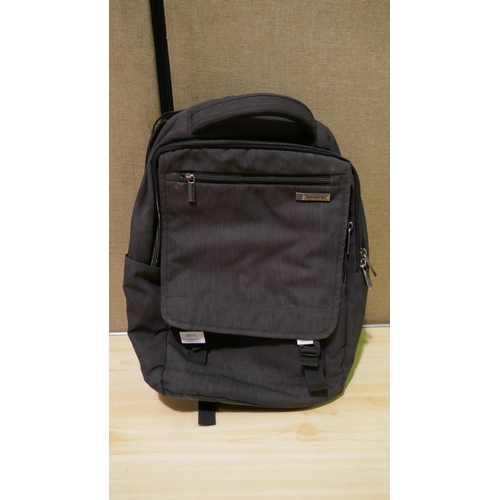 6075 - Samsonite Modern Utility Backpack - damaged (339-199) *This lot is subject to Vat