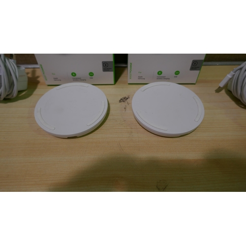 6097 - Two Belkin 10W Wireless Charging Pads with boxes  (339-151) *This lot is subject to Vat