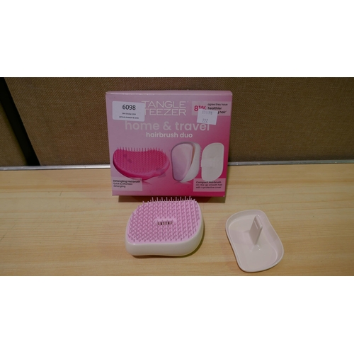 6098 - Tangle Teezer Brush (339-222) *This lot is subject to Vat