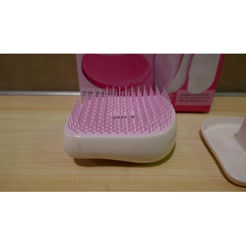 6099 - Tangle Teezer Brush (339-223) *This lot is subject to Vat