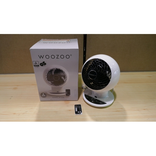 6154 - Iris Woozoo 5 Speed White fan with remote and box    (339-323) *This lot is subject to Vat