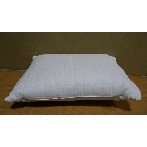 6278 - Hotel Grand Shredded Memory Foam Pillows (339-280) *This lot is subject to Vat