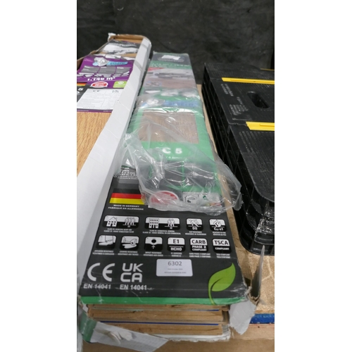 6302 - One Pack Of Hartford Oak Laminate Flooring (339-408) *This lot is subject to Vat