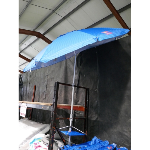 6314 - Tommy Bahama 8Ft Beach Umbrella  (339-170) *This lot is subject to Vat