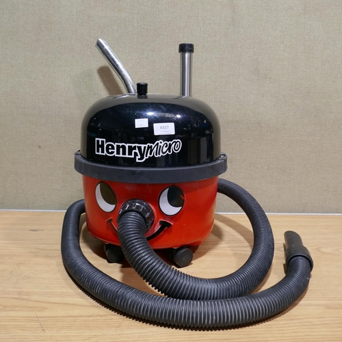 6327 - Henry Micro Hi-Flo Vacuum cleaner, parts incomplete (model no: 900671/Hvr200M)  Original RRP £139.99... 