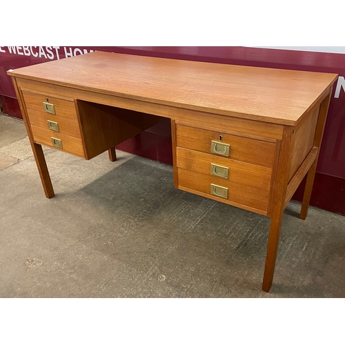 31 - A Danish teak desk