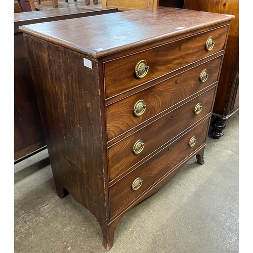 107 - A George III mahogany chest of drawers