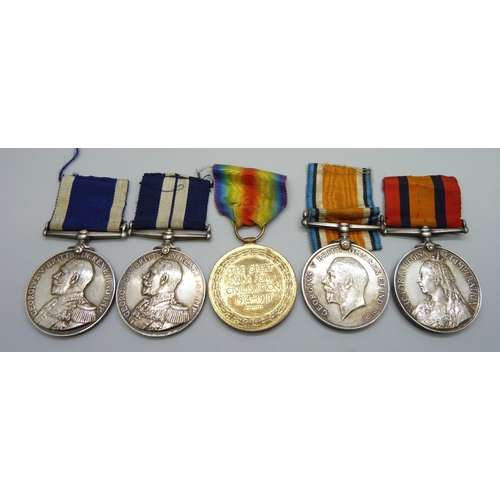 2024 - A group of medals to 294505 A.W Hopton; a Distinguished Service Medal, Sto. P.O. H.M. Submarines, a ... 