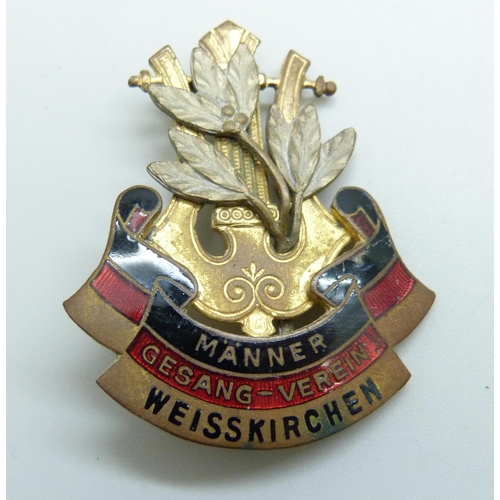 2057 - A German MGV badge