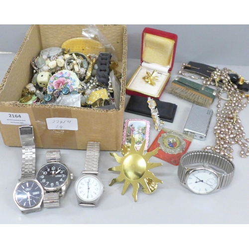 Lot 2164      
