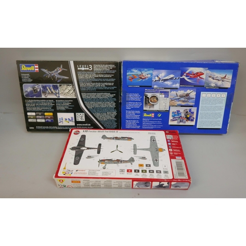2254 - Five model aircraft kits, Airfix Focke-Wulf FW190A-8, Revell F4U-4 Corsair, Eastern Express MIG 21 S... 