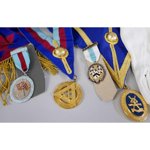 2325 - Masonic medallions and sashes, Nottinghamshire branch and others