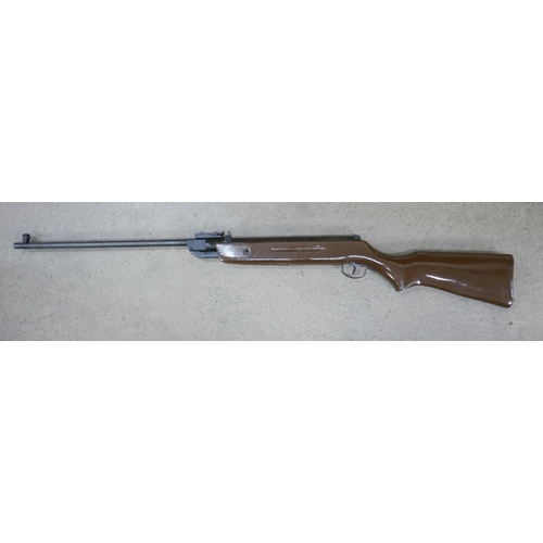 2337 - A Westlake .177 calibre air rifle with box