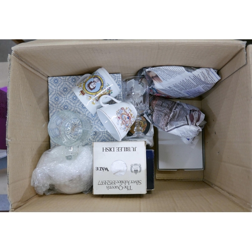 2358 - A collection of Royalty commemorative items **PLEASE NOTE THIS LOT IS NOT ELIGIBLE FOR IN-HOUSE POST... 