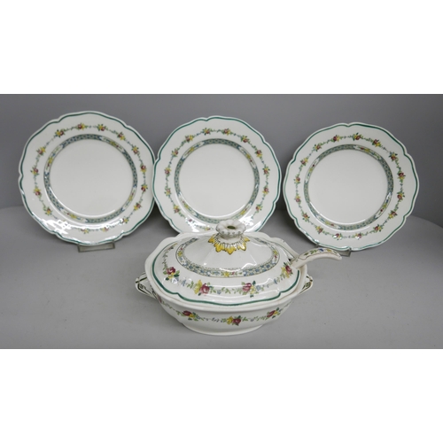 2366 - A Royal Doulton dinner set, twelve setting, some a/f **PLEASE NOTE THIS LOT IS NOT ELIGIBLE FOR IN-H... 