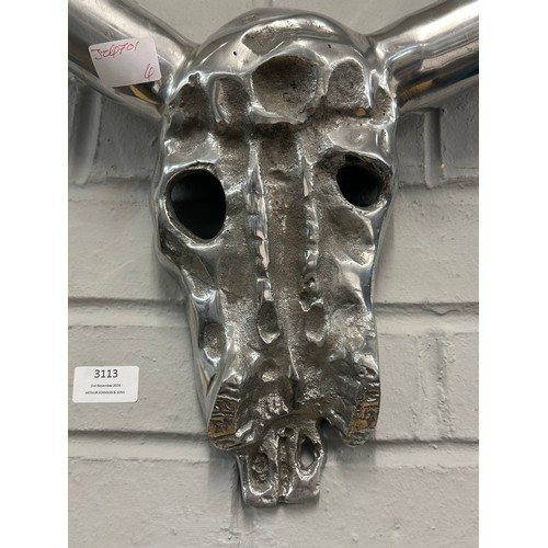 3113 - A chrome steer skull and horns wall decoration