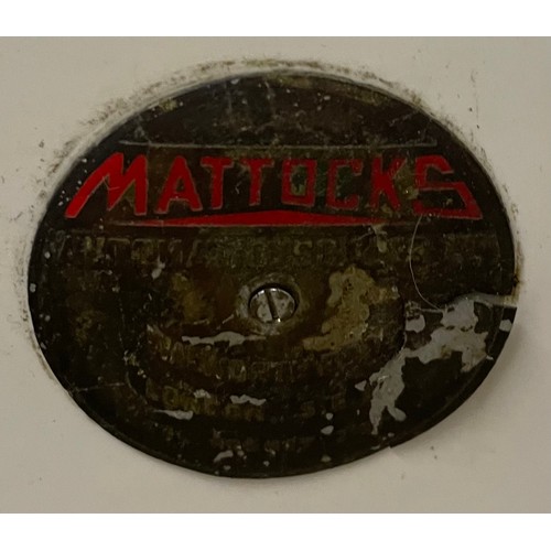 214 - A set of Mattocks shop scales