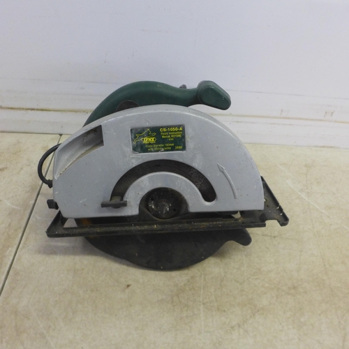 5001 - A Lynx CS-1050-A power saw and a Challenge MCS5025 power saw