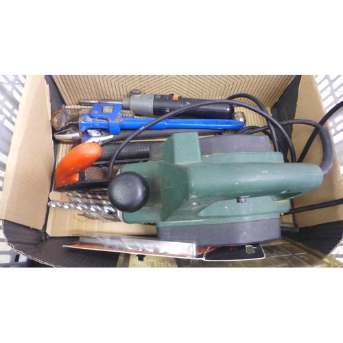 5017 - An electricians toolbox with Sparkrite battery charger, hand tools and various fuses and consumables... 