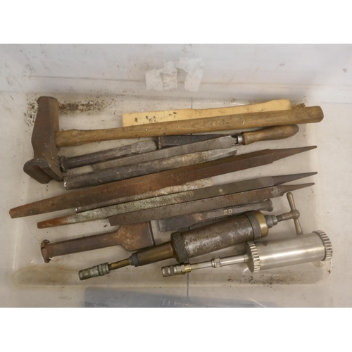 5020 - A box containing files, chisels, hammers and 3 various grease guns