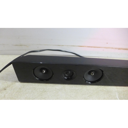 5107 - A Samsung PS-WE450 20w bluetooth soundbar and subwoofer with leads and remote controller