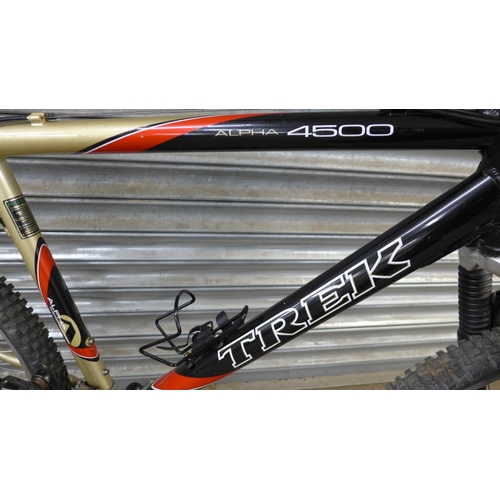 5130G - A Trek 4500 Alpha hard tail aluminium framed mountain bike  * Police repossession