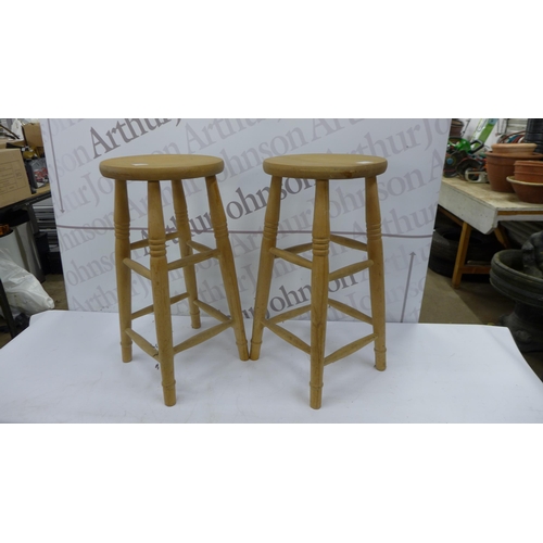 5183A - A pair of wooden bar stools