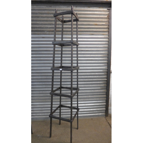 5184 - A pair of wooden 2.4m obelisk climbing plant trellis stands