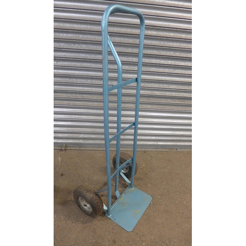 5192 - A Titan petrol blower/vacuum (No attachments) and a blue sack barrow