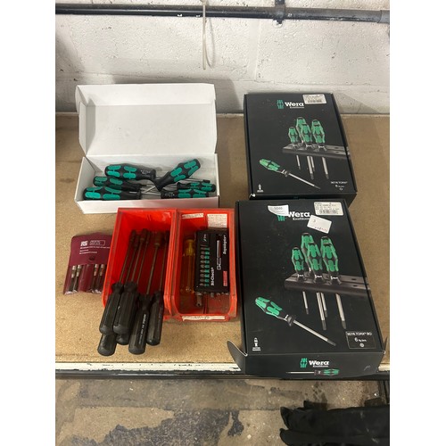 5046 - 2 Wera Kraftform 6 piece Torx driver sets and an assortment of Spiralux screwdrivers