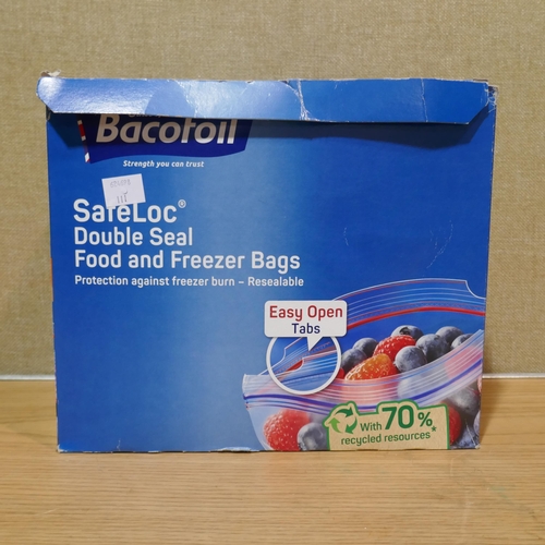 6152 - Bacofoil Safeloc food/freezer bags , Two Kambukka Hot/Cold Travel Mugs *This lot is subject to Vat