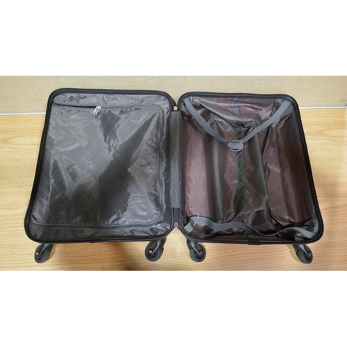 6184 - American Tourister Jetdriver Carry on suitcase (Broken handle)   *This lot is subject to Vat