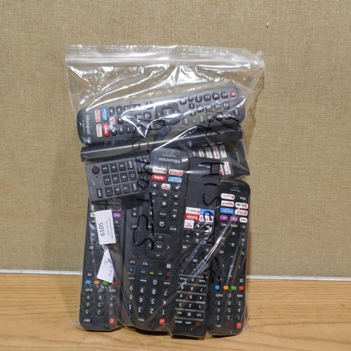 6105 - A bag of 14 Hisense remotes * This lot is subject to VAT