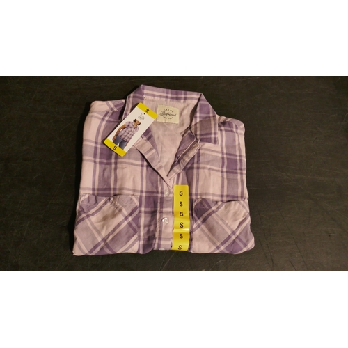 6222 - Jachs Girlfriend shirts x 30 with tags, purple, blue and pink, various sizes (L337)  * This lot is s... 